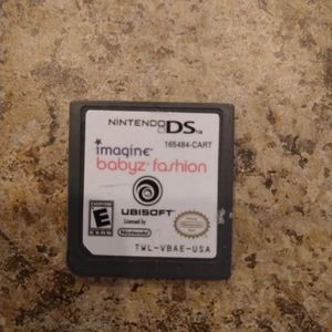 Nintendo DS game for baby's fashion simulator